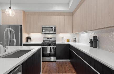 Upstay New Renos Spacious Apartment near SoCo - Foto 10