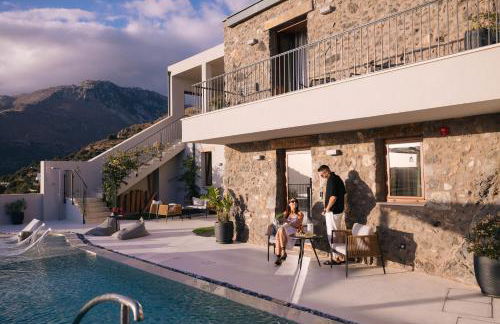 Mirthea Suites - Photo 34