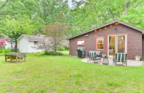 Walk to Kelsey Lake Cassopolis Home with Yard! - Foto 17