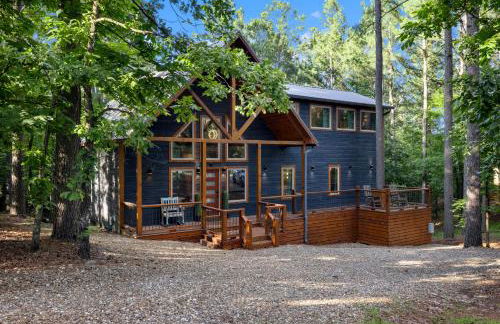 Cozy Cabin with Hot Tub, Fire Pit and Arcade Games - Foto 52