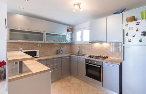 Two-Bedroom Holiday Home In Stasevica - Foto 16