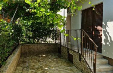 Apartmani Komin - Photo 3