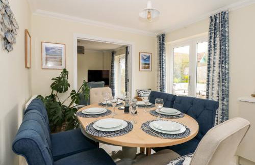 Coral House - Photo 13