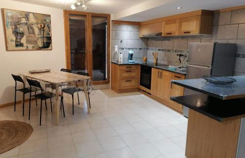 Le Nid du Chat Noir - Gîte La Maison Alvéole - Foto 2