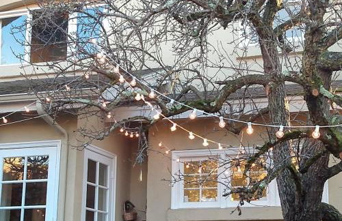 Summer-house OASIS on quiet street in ROCKRIDGE - Photo 28