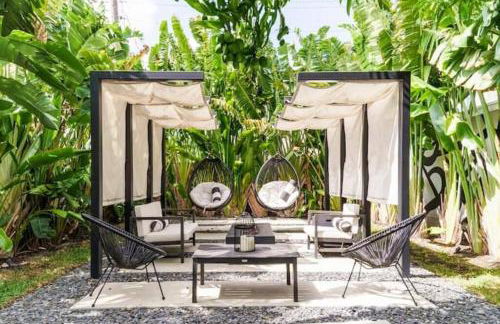 5BD 3BA - Black&White ArtBNB - Antique Row WPB - Foto 3