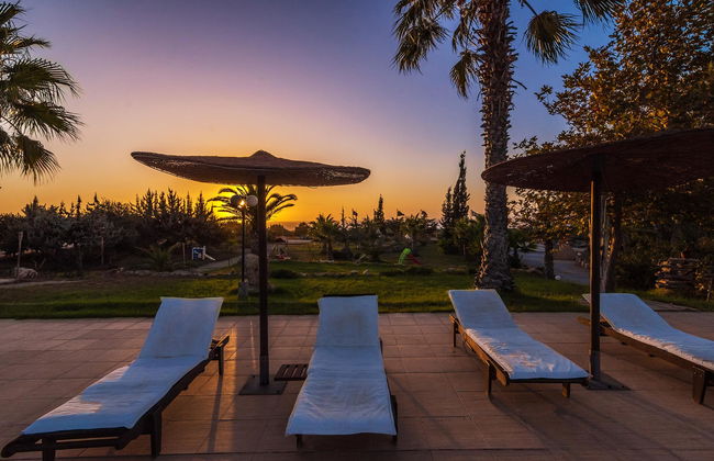 The Small Village - Foto 11