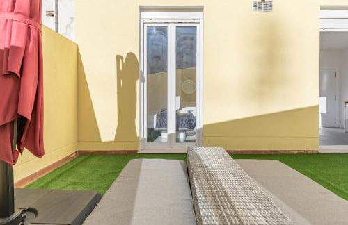 Marvellous Apt with a Large Private Terrace - Photo 16