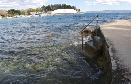 Meje seafront suite - Photo 41