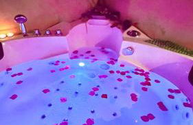 Dormi nella SPA privata con letto ad acqua, sauna, doccia emozionale e kneipp - Foto 10