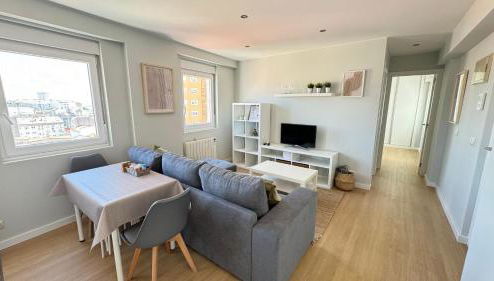 Acogedor apartamento en Ronda Outeiro 210 - Foto 1