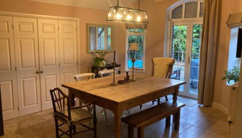 Entire Home, Child Okeford, Dorset - sleeps 10 - Foto 5