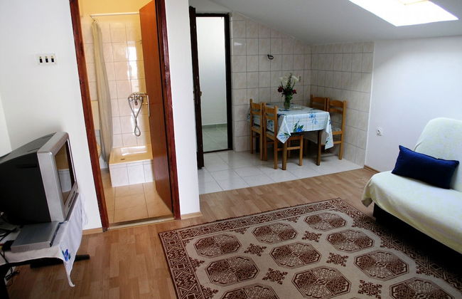 Nik - 50 M From the sea - A1 - Foto 9