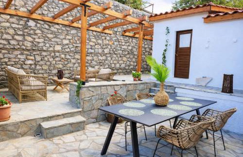 Archontiko Kastellia - Stone Guesthouse with Fireplace and Mountain View - Foto 5