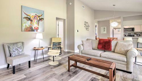 Bright Jonestown Retreat with Yard and Porch! - Foto 2