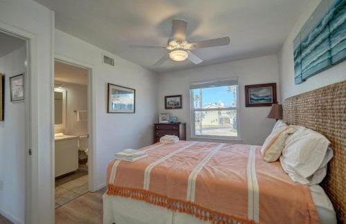 Pelican Place closet to beach - Foto 12