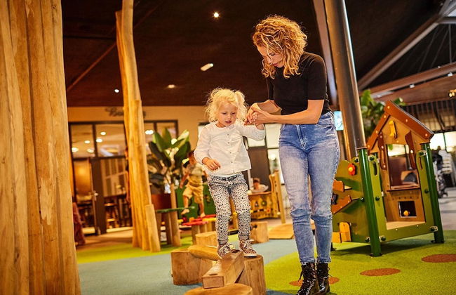 Beautiful Farm Villa With Large Garden in Limburg - Photo 15