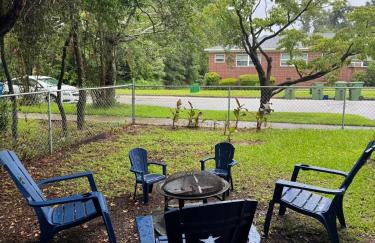 Larry's Love, Early check-in, late check-out! - Photo 17