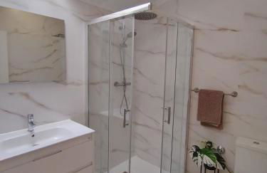 TOWNHOUSE 1 minute walk to Villamartin plaza - Foto 10