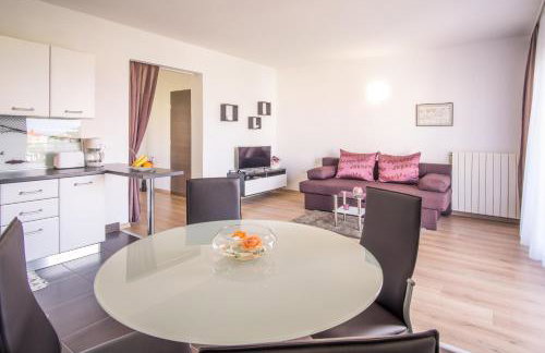 Apartmani Dujmović - Foto 12