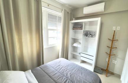 Santos - Gonzaga - Apartamento completo 1 quadra da praia - Foto 12