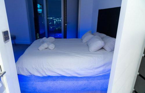 Luxury 2 Bed Penthouse with Stunning Views in Manchester City Centre - Foto 9