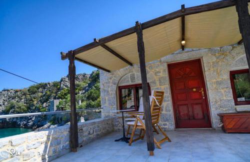 Panorama - Unique Beachfront Stone House in Alipa-Mani - Foto 24