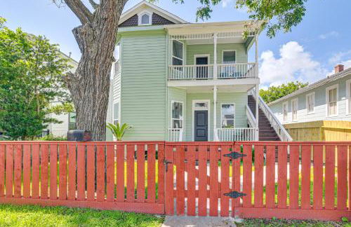 Close to Beach Walkable Galveston Getaway! - Foto 25