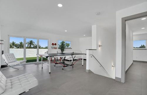 Cozy Unit wMini-Golf Balcony - Photo 3