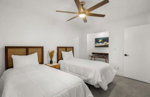 Modern Cactus Home - Luxe with Spa-baths Pool & Firepit - Foto 42