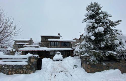 Blessings Chalet στον Παλαιό Άγιο Αθανάσιο με Τζάκι, Barbeque, μεγάλη αυλή και υπέροχη θέα - Foto 73