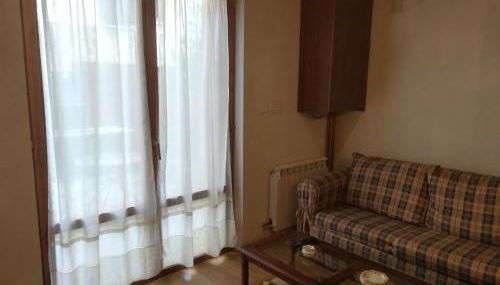 Pequeño adosado de montaña con terraza - Foto 5