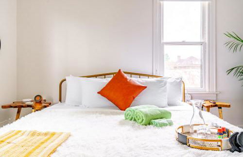 Jungle House Chillicothe Sleeps 24 Downtown Ohio Free Parking - Walk to Historic District - 5BR Luxury Home - Pet Friendly - King Beds - Over 5,800 Five Star Stays - Foto 42