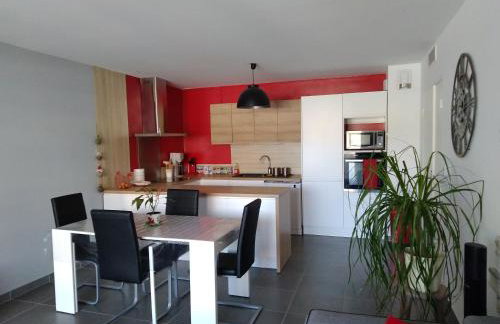 Beau T3 + clim + parking Saint Cyr sur mer - Photo 1