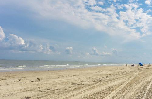 Views! Beachside, Hot Tub, Arcade, Family Beach Retreat with Fun for Every Age! - Foto 42