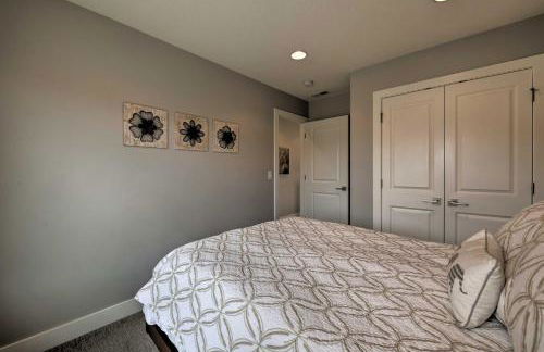 Modern Huntsville Resort Retreat with Deck and Hot Tub - Foto 23