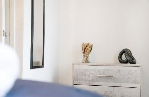 New! Charming 2-bed Home in Nevis Walk, Sleeps 4! - Foto 36