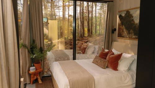 Heartleaf | Modern Lux Mirror Home | HotTub - Foto 3, Other