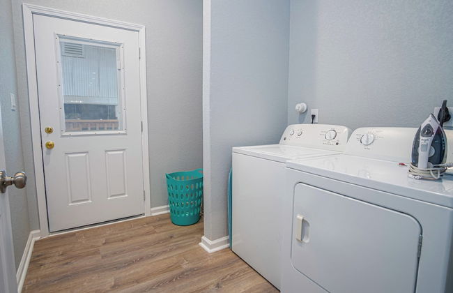 Experience Convenience w/ 4br/3ba Near Alamodome - Foto 20