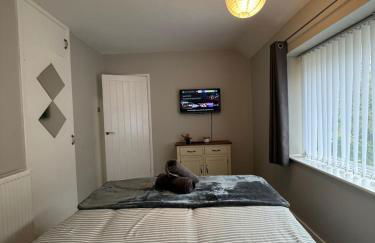 Charming 3 BR - NEC HS2- Long Stays Wifi Parking Airport - Foto 30