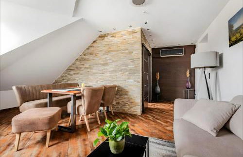 Stilvolle Wohnung nahe Frankfurt - Foto 1