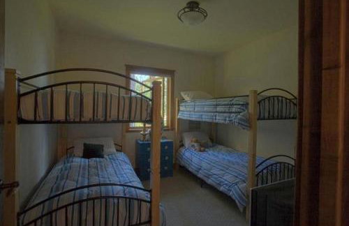 Lakeside Vacation Rental with Stunning Views and Spacious Interior on Flathead Lake, Montana - Foto 20