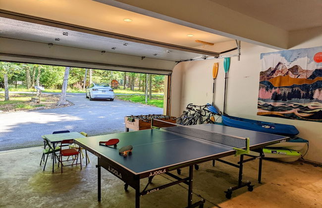 Mountain Hideout by Avantstay Game Room Deck - Photo 12