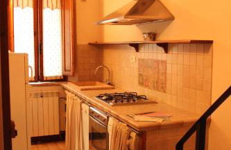 Trilocale nel centro storico - Foto 9