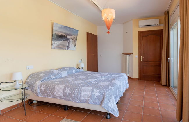 Delux Villa in Vilacolum With Swimming Pool - Foto 9