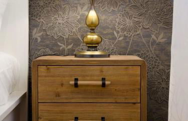 Bright Stylish 2BD 2BTH - CITY CENTRE - Photo 34