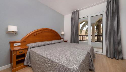 Apartamentos Turísticos Jardines del Plaza - Foto 4