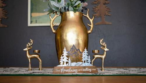 Sierra Cabin w NEW Hot Tub Walk to Town - Photo 3