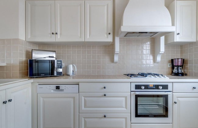 Holiday Flats at Domaine de Saint-endreol With Golf, SPA and Pool - Photo 16