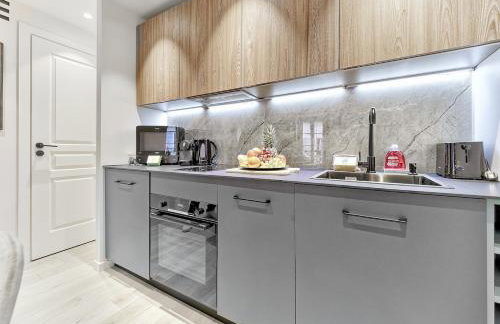 Hyper Centre - Charming duplex - Luxury - Reversible air conditioning - 10 mins from Place MASSENA - Foto 7